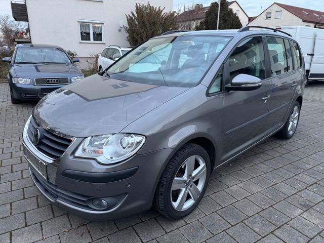 Volkswagen Touran Trendline AHK