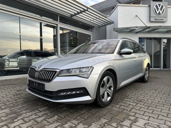 Skoda Superb Combi 2.0TDI DSG STYLE*VC*LED*NAVI*PDC*AL