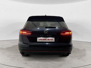 Volkswagen Touareg - 5