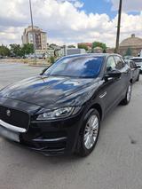 Jaguar F-Pace 20d AWD - Jaguar F-Pace in Duisburg