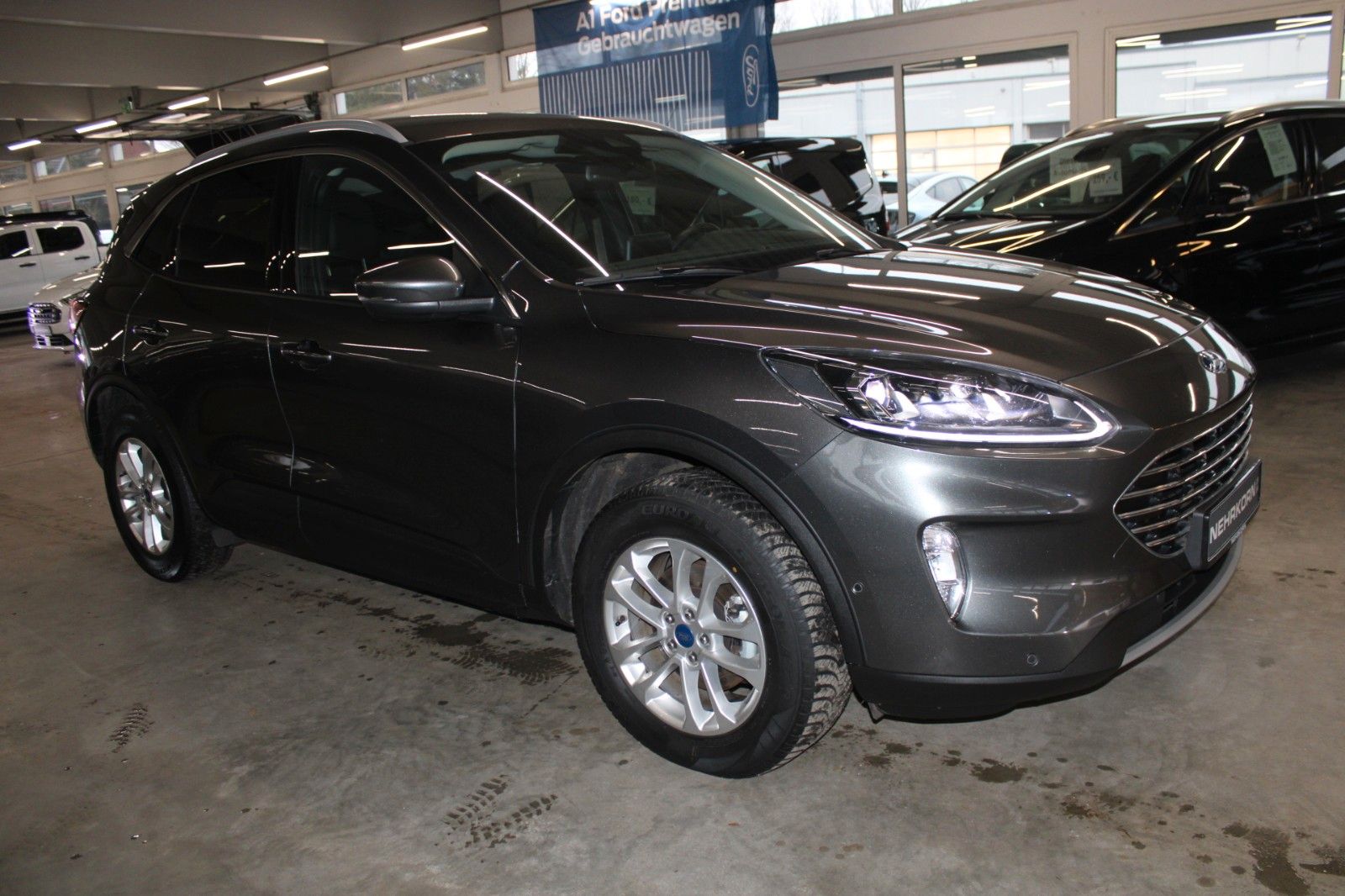 Fahrzeugabbildung Ford Kuga PHEV Titanium X AHK LED HUD 2xCam WinterP.