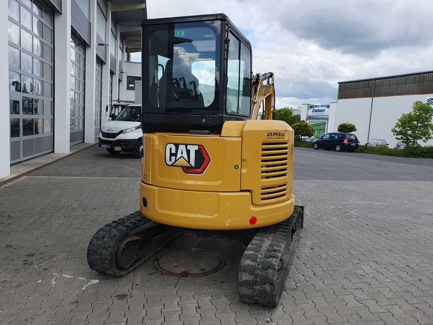 Fahrzeugabbildung CAT 303.5E2CR / nur 2.107h! / 1x Tieflöffel / 2021