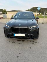 BMW X7 40d M Sportpaket Pro Sky Lounge H/K AHK DAB - gebrauchte BMW X7 aus dem Jahr 2024