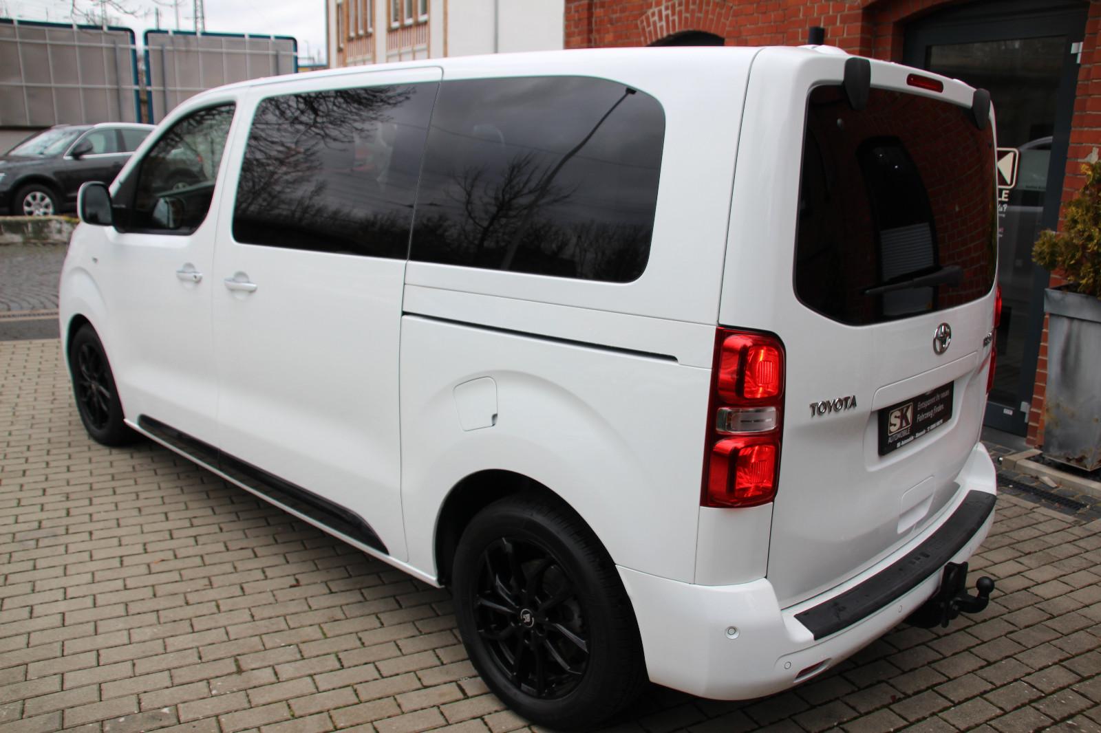 Toyota Proace Verso L1 Family Comfort 8 Sitze/Navi/Shz/