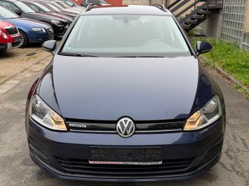 Volkswagen Golf - 3