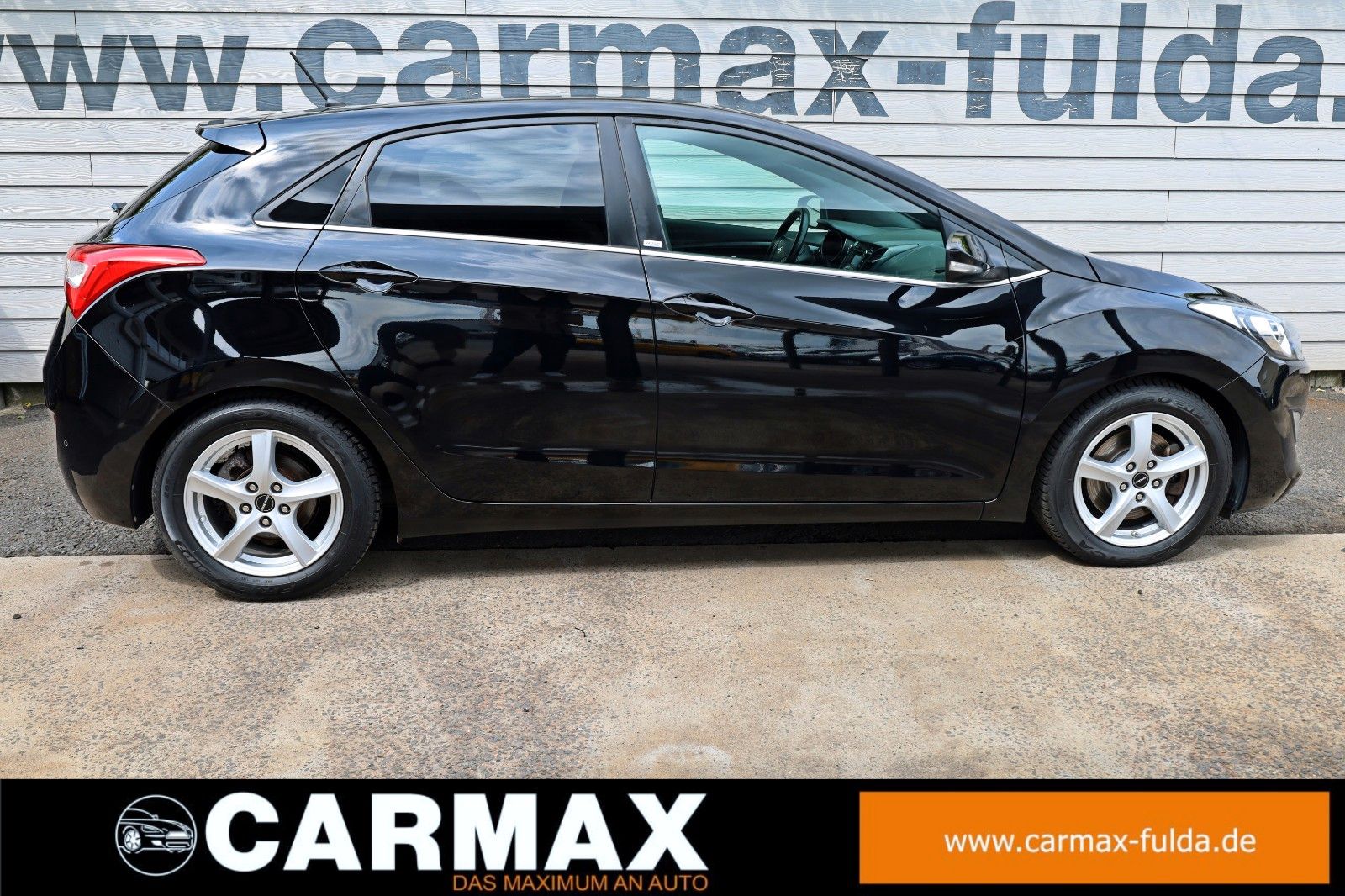 Fahrzeugabbildung Hyundai i30 blue Passion SH,PDC,8 fach bereift