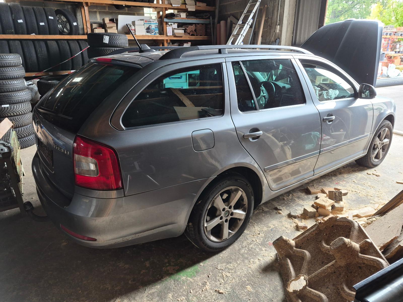 Skoda Octavia 2013 — photo 9