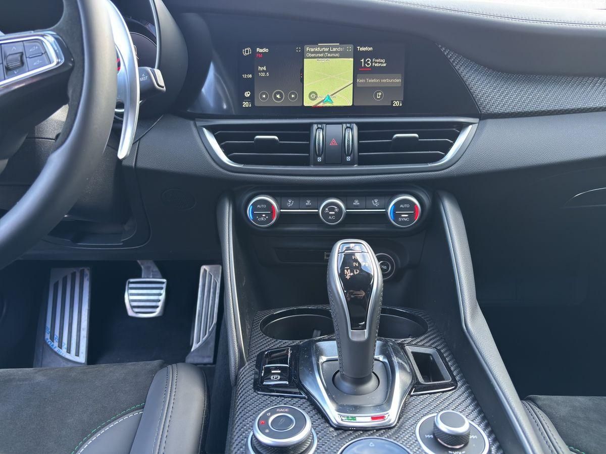 Alfa Romeo Giulia - Bild 16