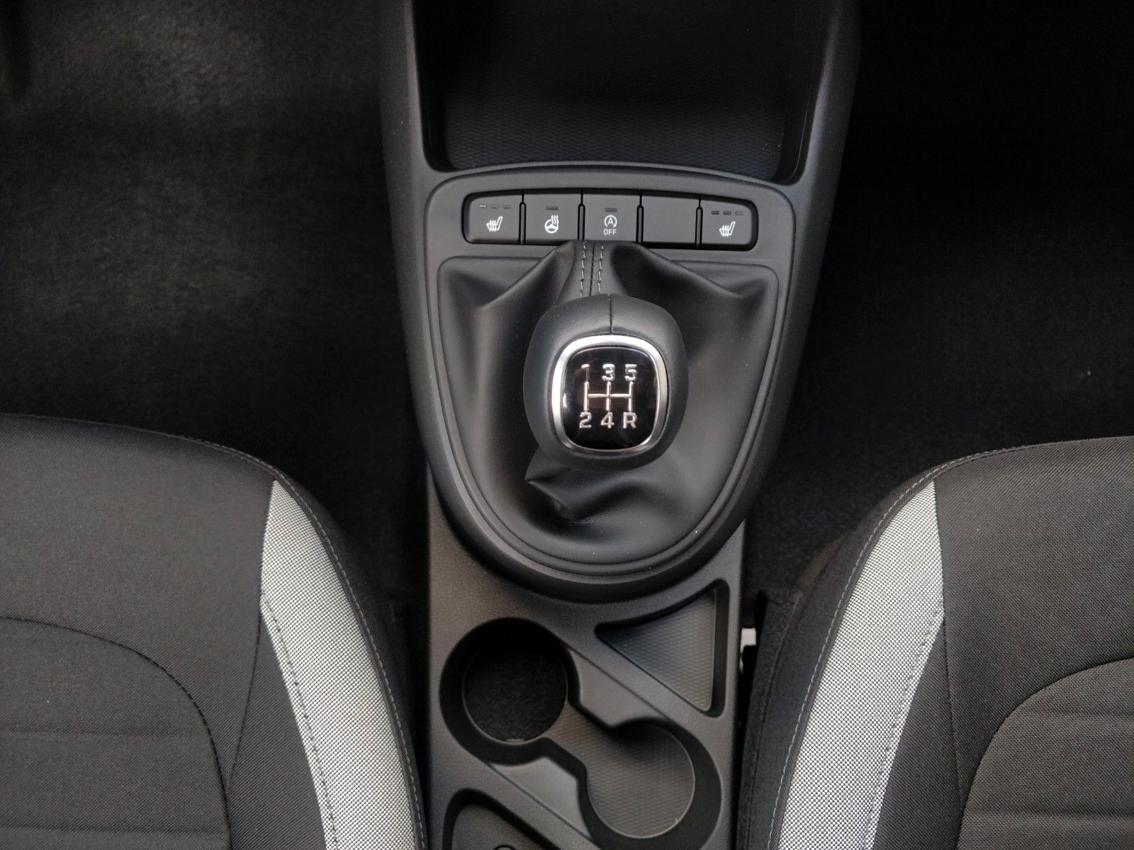 Fahrzeugabbildung Hyundai NEW i10 1.0 Edition 30 15"Alu LHZ SHZ KLIMA
