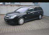 Opel Vectra Caravan 3.0 V6 CDTI Sport Automatik Sport - Opel Vectra aus 2007 mit Diesel-Antrieb