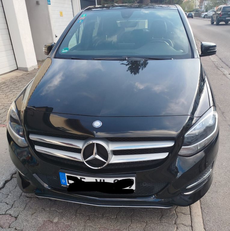 Image of Mercedes-Benz B 180