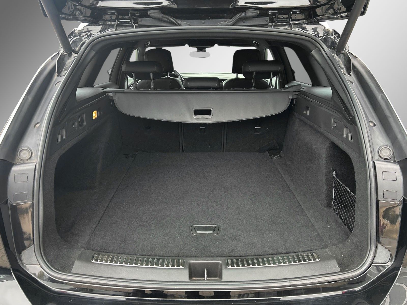 Fahrzeugabbildung Opel Insignia Sports*LED*Ambiente*Bhz Lenkrad*Kamera*