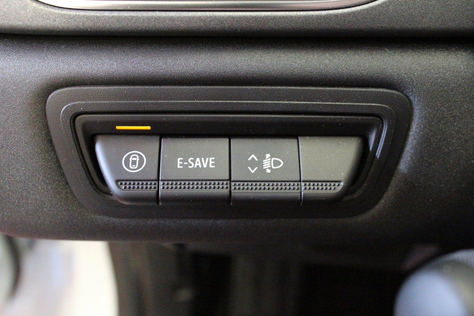 Fahrzeugabbildung Renault Symbioz E-Tech Full Hybrid 145 Techno *Winterp.*