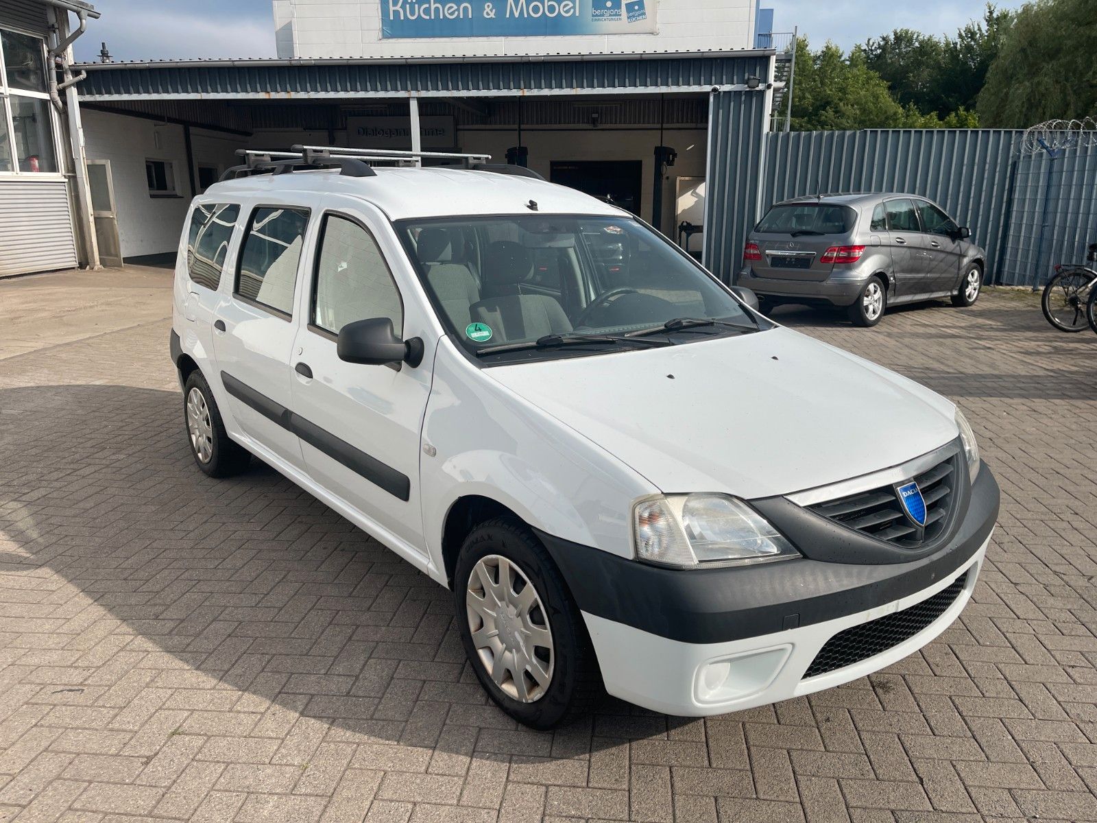 Fahrzeugabbildung Dacia Logan MCV 1.5 dCi Ambiance 63kW