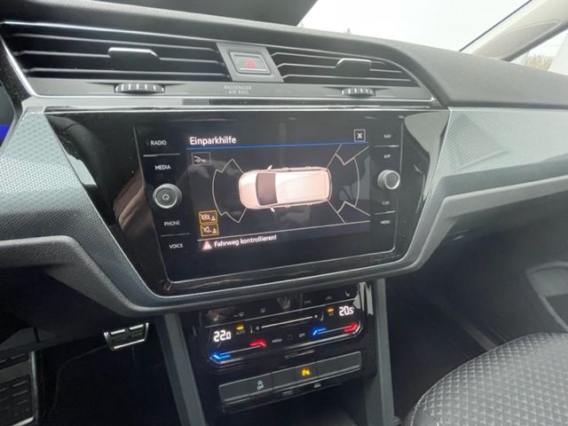 Touran Active 2.0 TDI DSG Navi digitales Cockpit