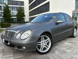 Mercedes-Benz E 320 CDI Lim./Automatik/Sch... - Mercedes-Benz E 320 in Köln