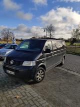 Volkswagen T5 Caravelle - gebrauchte VW T5 Caravelle aus dem Jahr 2008