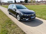 Volkswagen VW Passat Alltrack 2.0 TDI DSG Allrad Garantie - Volkswagen Passat Alltrack aus 2018