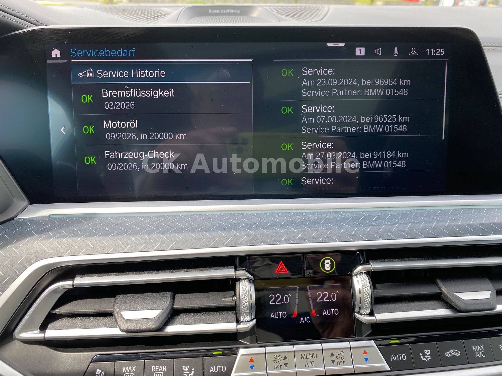 Fahrzeugabbildung BMW X5 xDrive45e M-Sport/Laser/Pano/Head-Up/360°/AHK