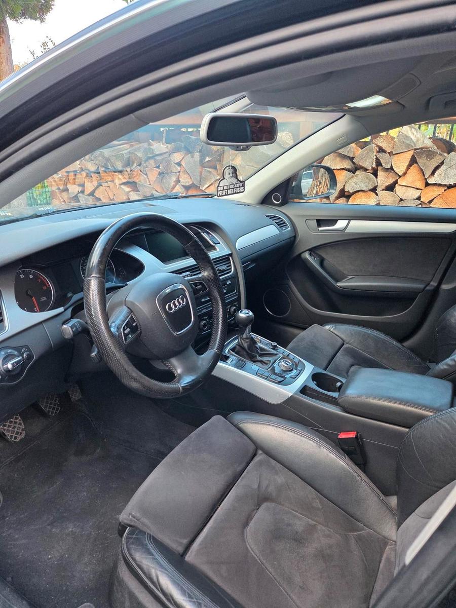 Audi A4 2008 — engine 160 HP (118kW)