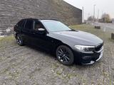 BMW 530d xDrive Touring A - - BMW 530 in Köln