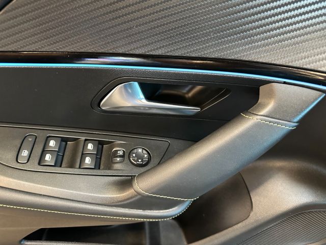 Peugeot 2008 GT *1. Hand*Klima*SHZ*Navi*360° Kamera*AHK*