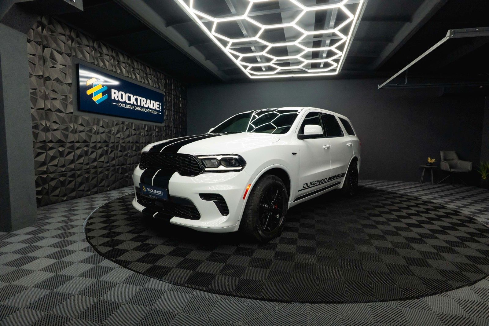Fahrzeugabbildung Dodge Durango 5.7 V8 R/T SRT 4x4 Night-Paket Modell 22