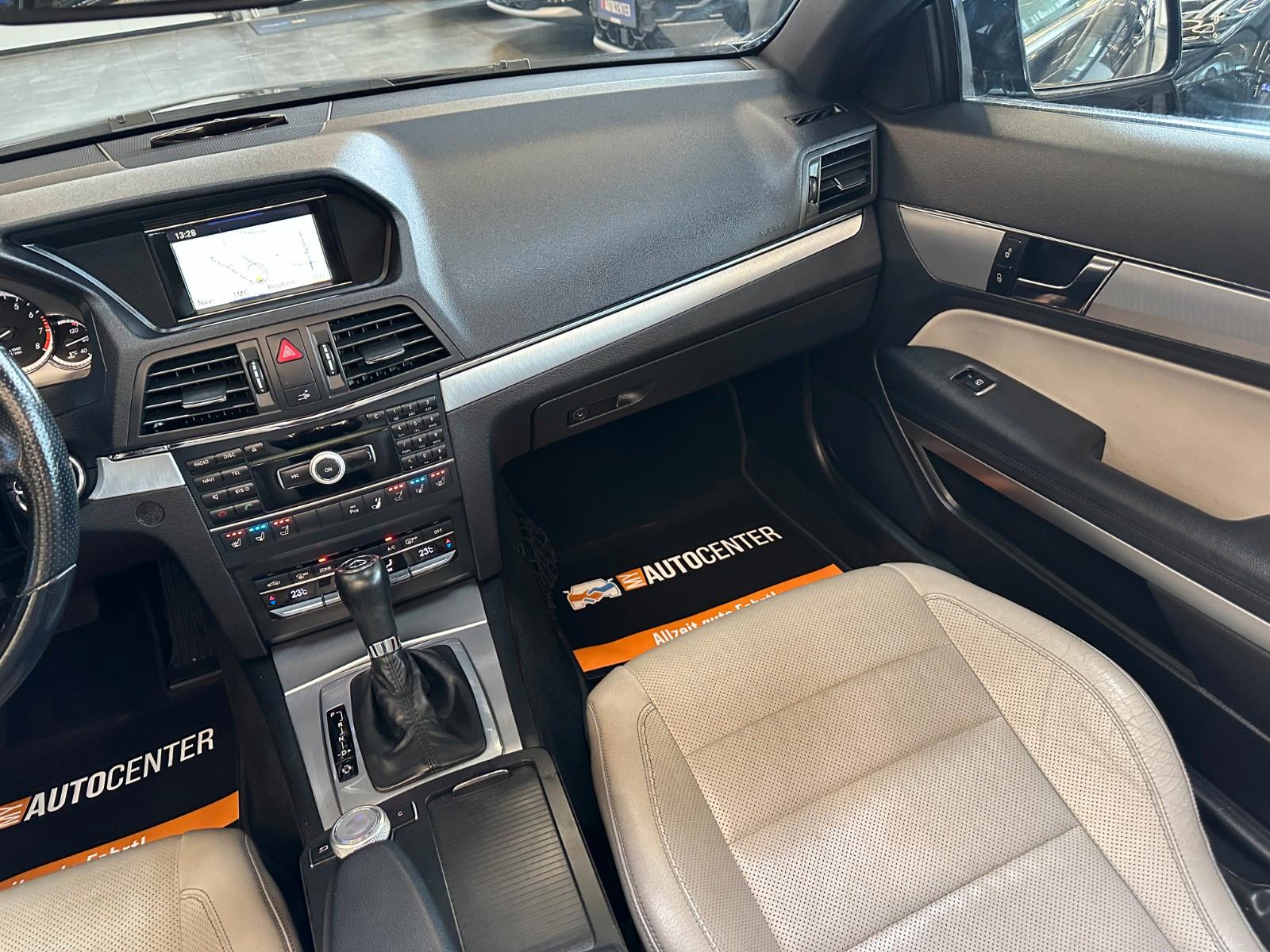 Mercedes-Benz E 200 *NACKENHZ*SITZHZ/Belüftung*NAVI*PDC*TEMPO*