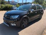 Dacia Logan MCV II Kombi Stepway Celebration - Dacia Logan: Celebration