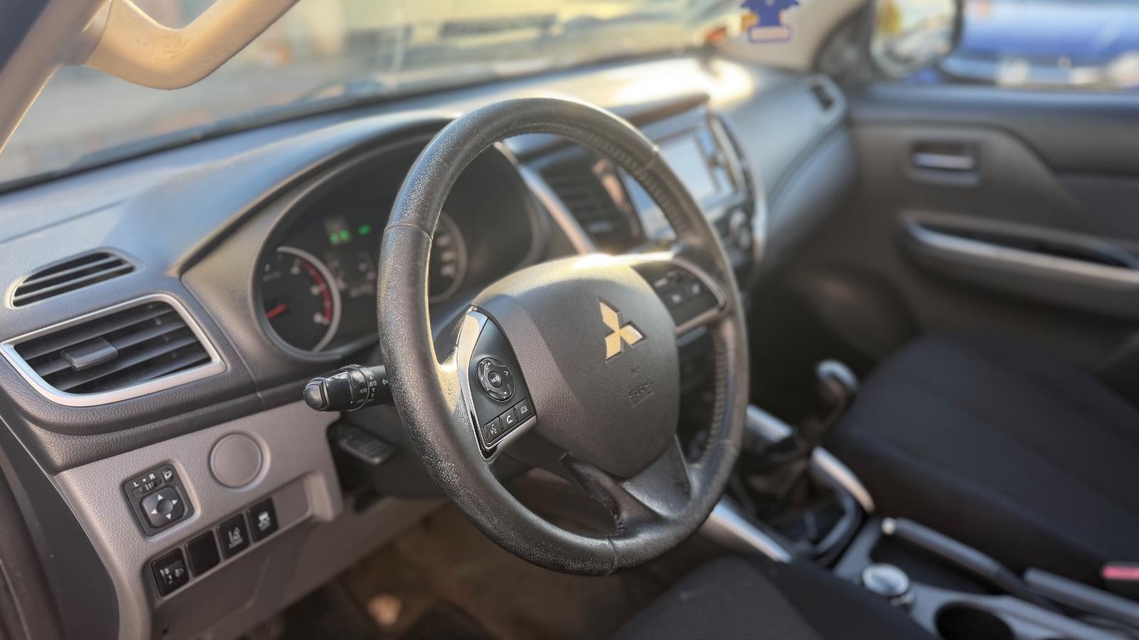 MITSUBISHI L200 181CH - DOUBLE CABINE - 4WD - BVM - 1ERE MAIN - 183.000 KMS