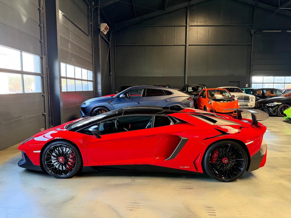 Lamborghini Aventador