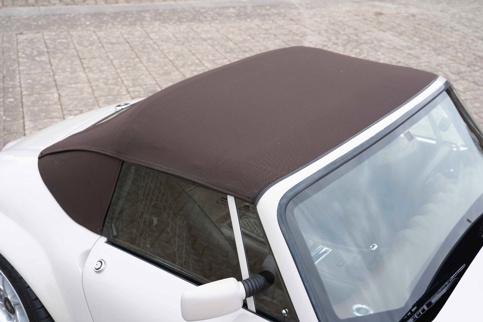 Fahrzeugabbildung Wiesmann MF 3 ROADSTER SMG II BBS 19" LEDER BRAUN WHITE