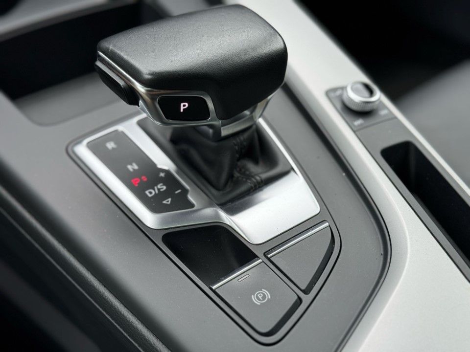 Fahrzeugabbildung Audi A4 Avant 40 TDI S line DSG LEDER PANO MWST.