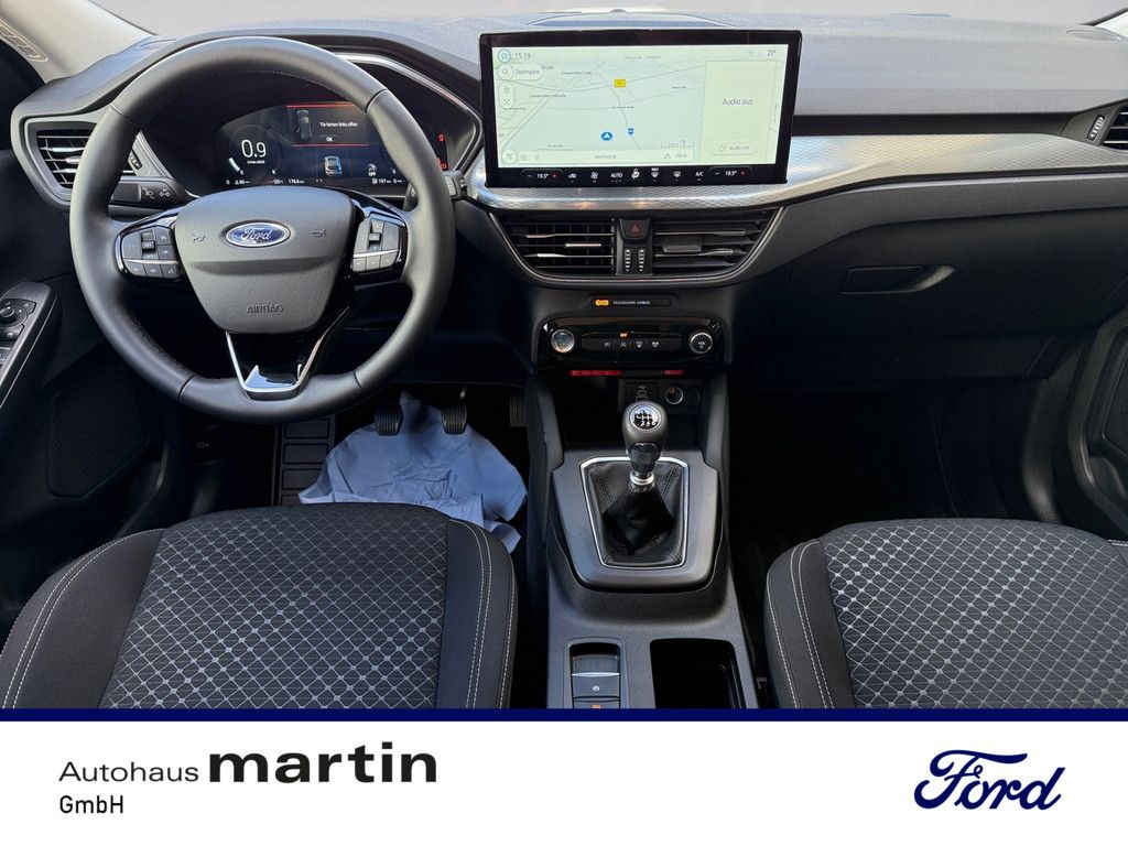 Fahrzeugabbildung Ford Kuga 1.5 EcoBoost Titanium PDC NAVI FACEL. LED