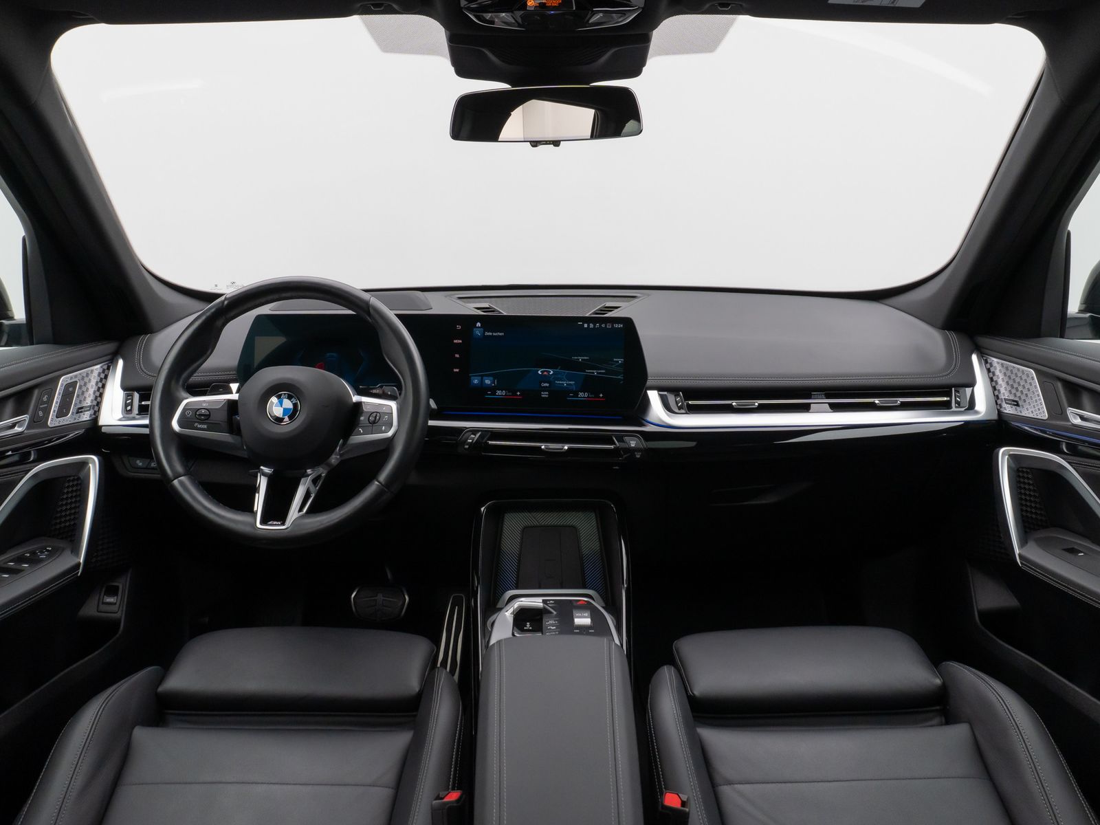 Fahrzeugabbildung BMW X1 xD23i M Sport Panoram 360°HUD DAB H/K ACC 19"