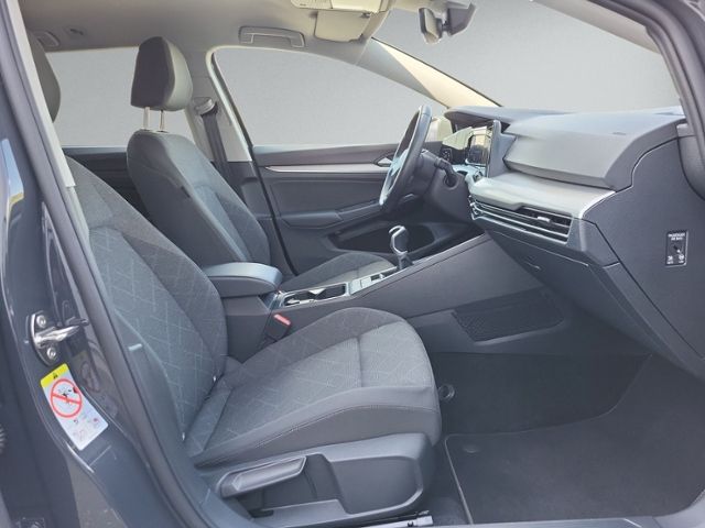 Golf VIII Variant 2.0 TDI Life NAVI+LED+ACC+SIHZ