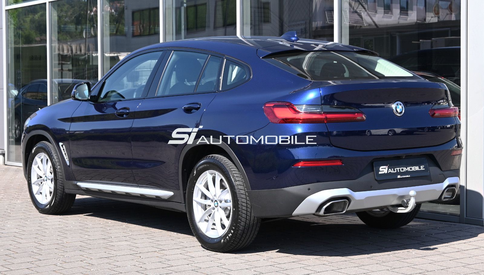 Fahrzeugabbildung BMW X4 xDr.30d °ACC°AHK°STANDHEIZ°360°KAM°INNOVATION