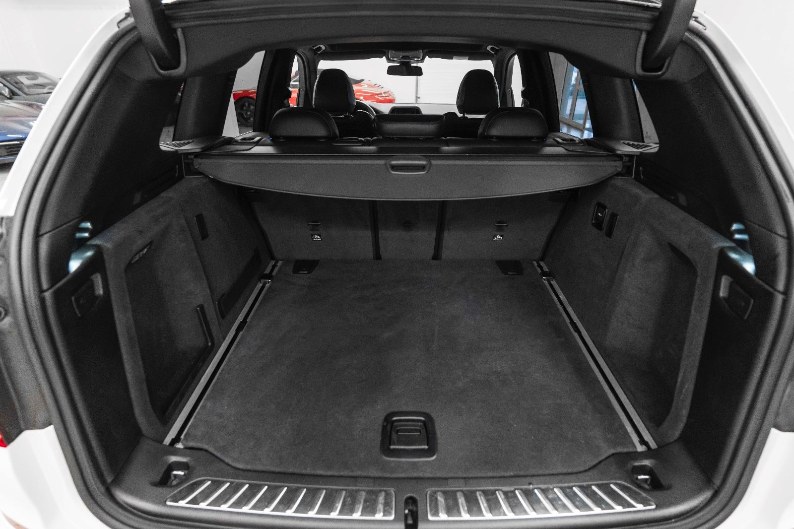 Fahrzeugabbildung BMW X3 Sdrive18D M-SPORT KAM NAV LED RDK LEDER TEMPO