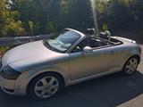Audi TT Roadster 1.8T 140 kW - - Audi TT aus 2001: Cabrio