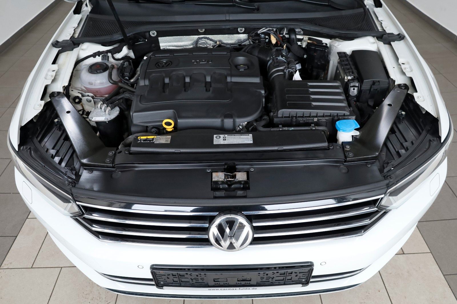 Fahrzeugabbildung Volkswagen Passat Variant Highline 4M,Navi,Kamer,ACC,AHK+WR