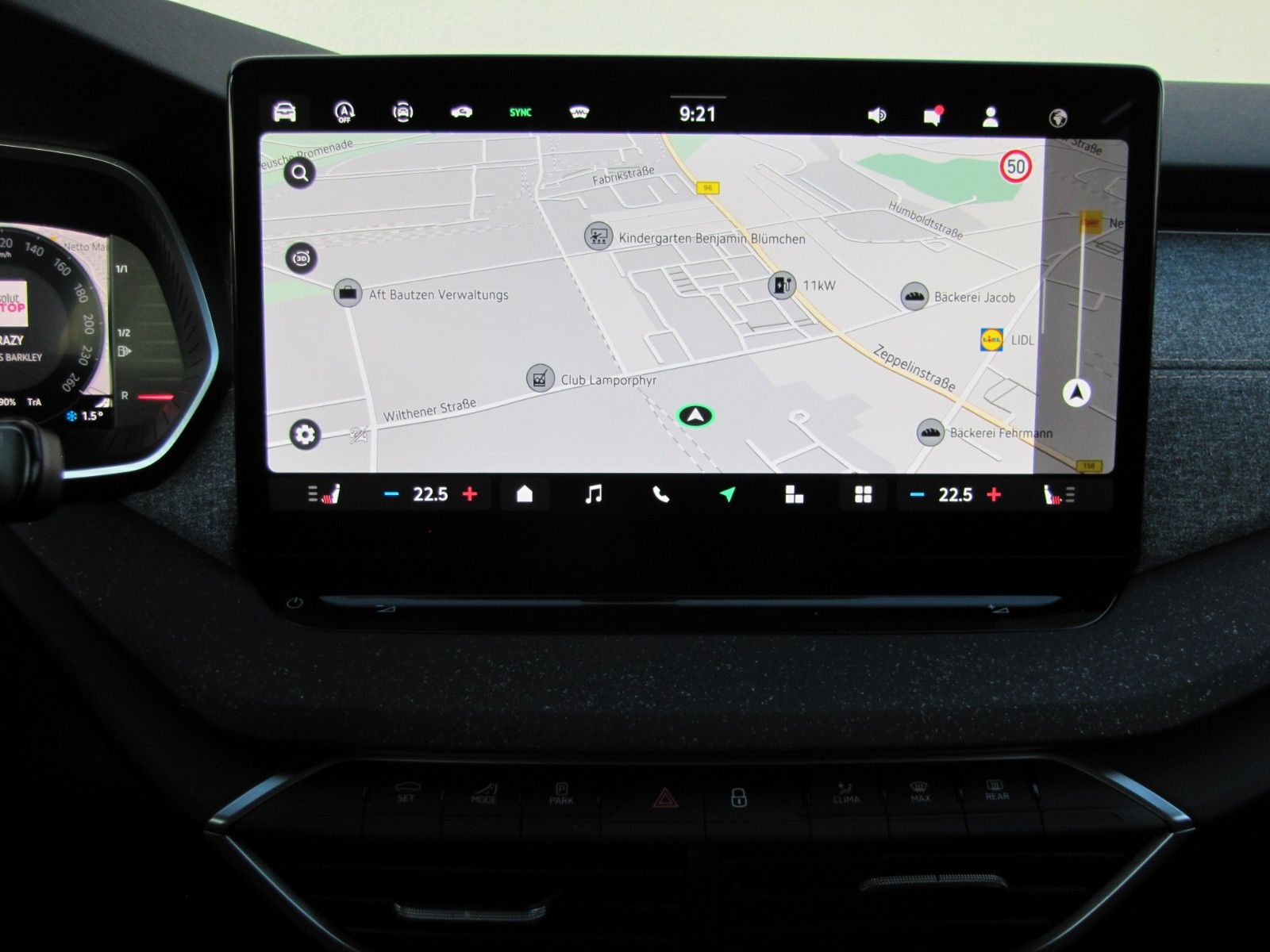 Fahrzeugabbildung SKODA Octavia Combi Tour 2.0 TDI 150PS DSG