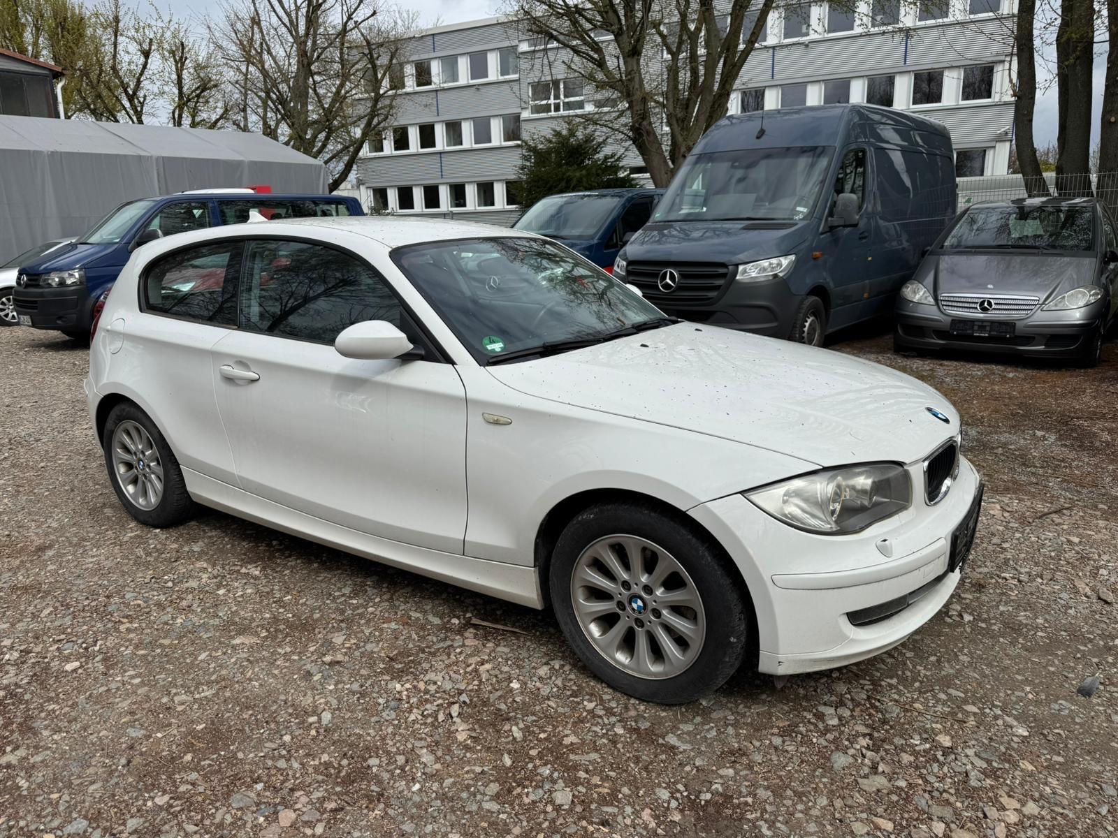 BMW 120 1 Limousine 120i*BI-XENON**
