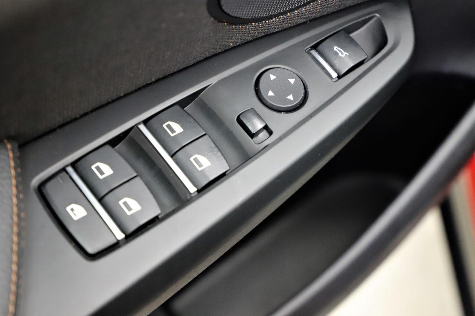 BMW X3 xDrive 20d 190PS xLine Keyless Bi-Xenon Navi