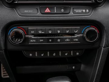 Kia Ceed Sportswagon Platinum Edition Stauassistent