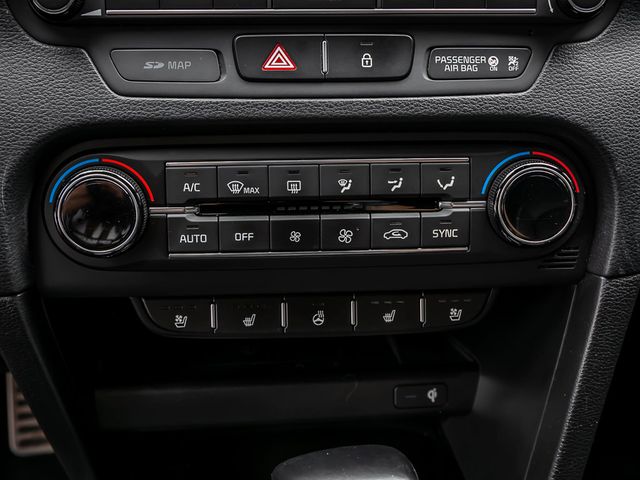 Kia Ceed Sportswagon Platinum Edition Stauassistent