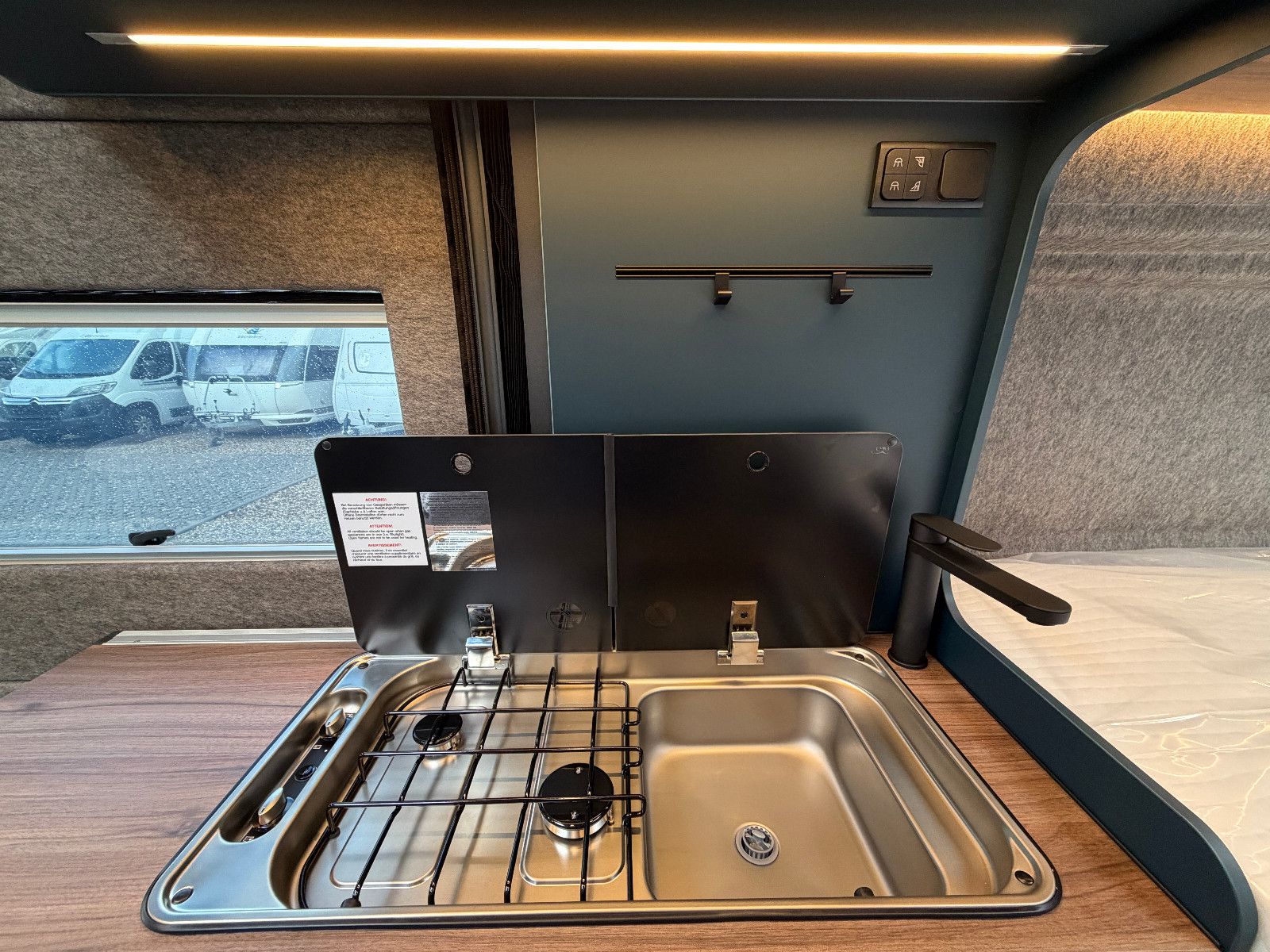 Fahrzeugabbildung HYMER / ERIBA / HYMERCAR Eriba Car 600 - First Edition - 7.539€ sparen!!!