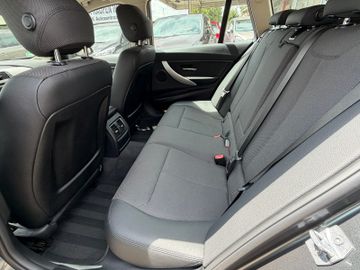 BMW 318 - 8