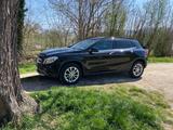 Mercedes-Benz GLA 220 d 4MATIC DCT - - Mercedes-Benz GLA 220 mit Diesel-Antrieb