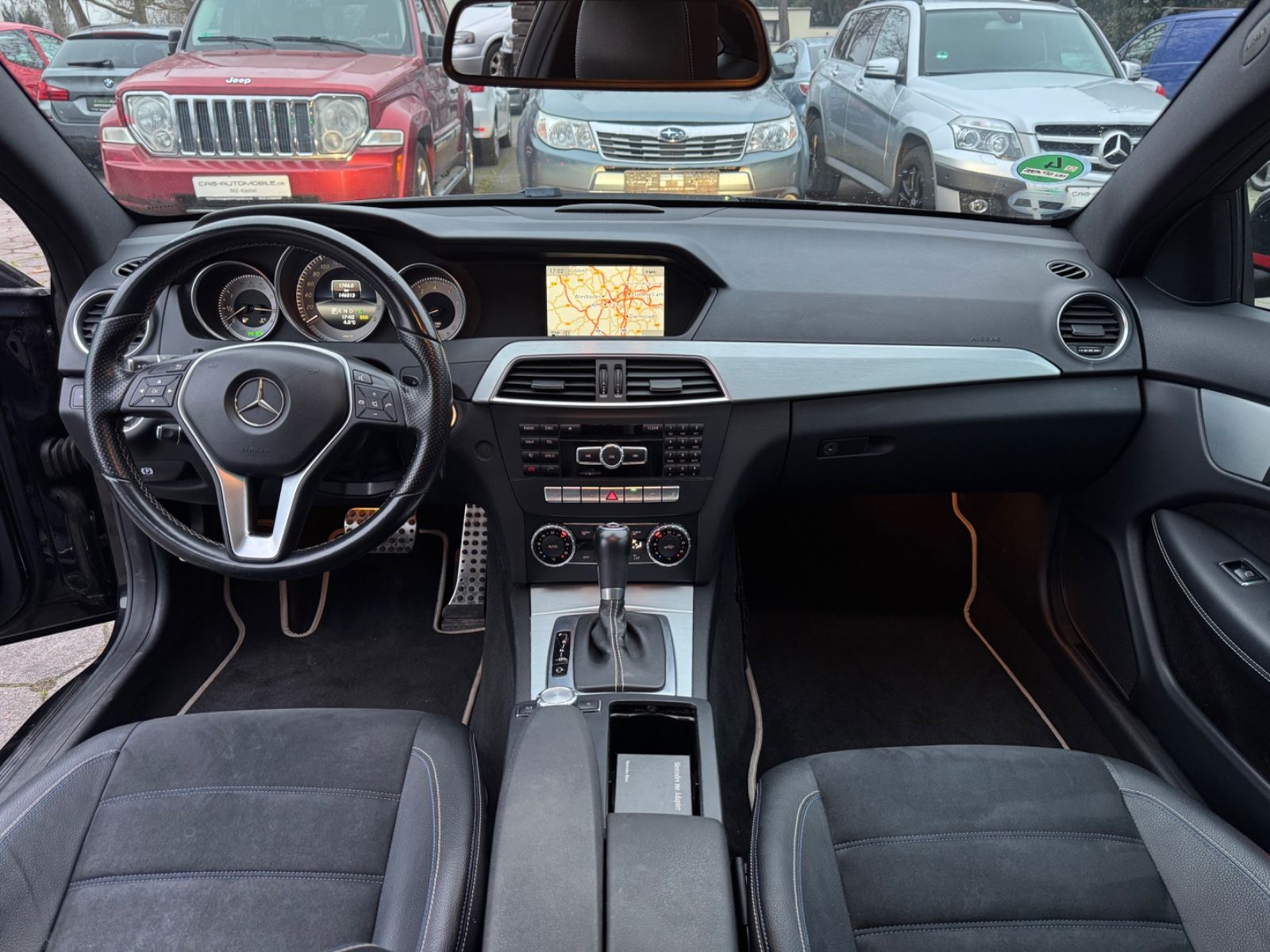 Fahrzeugabbildung Mercedes-Benz C 180 C -Klasse Coupe AMG-Line*Pano*Kamera*LED