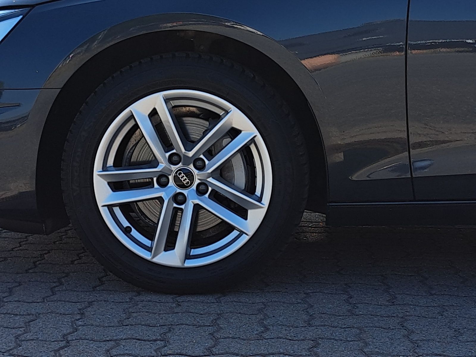 Audi A4 - Bild 10